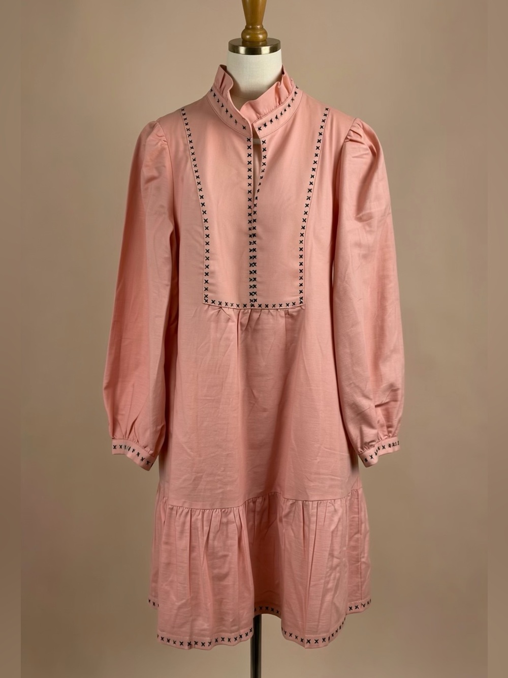 Tuckernuck Bermuda Pink Embroidered Palmerston Dress Linen Mini - Size M